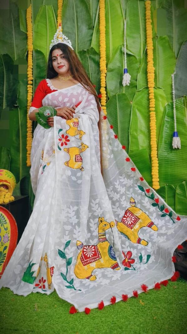 white jamdani saree