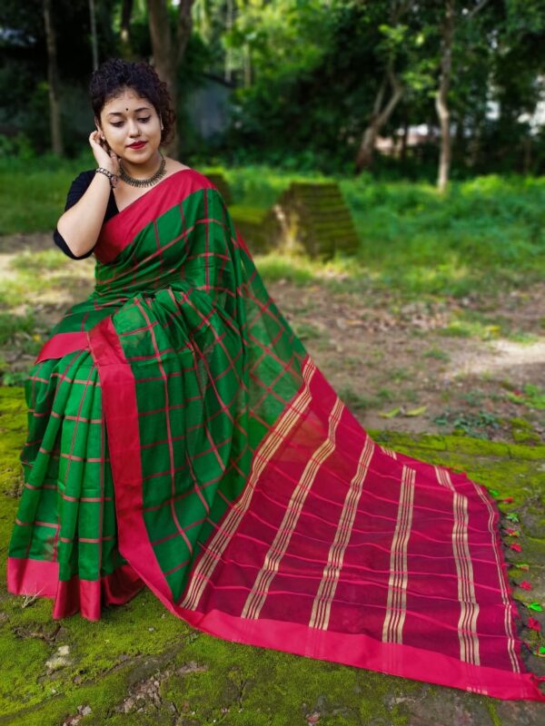 Handloom Checks on Pure Silk Saree