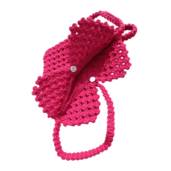 heart shape macrame bag